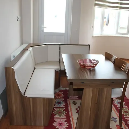 Aparthotel Jalal Vip Apart Hotel
