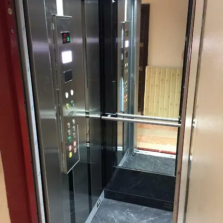 아파트호텔 Jalal Vip Apart Hotel