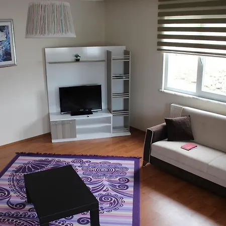 アパートホテル Jalal Vip Apart Hotel 2*